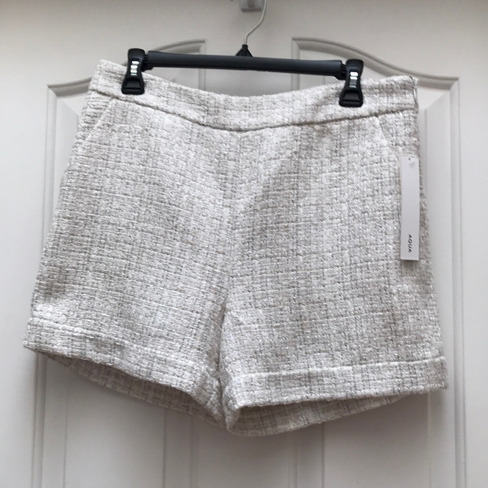 AQUA White & Silver Metallic Tweed Women’s Shorts Large - High End Inspired Look